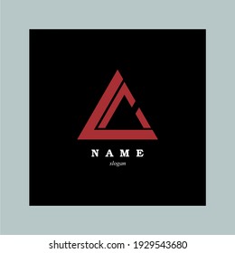 Diseño del logotipo de la letra "A". diseño creativo. Diseño simple. logotipo de oficina. Diseño de un elegante signo de vector universal. Tipo de logotipo de empresa premium. Símbolo gráfico del alfabeto para la identidad empresarial de la empresa
