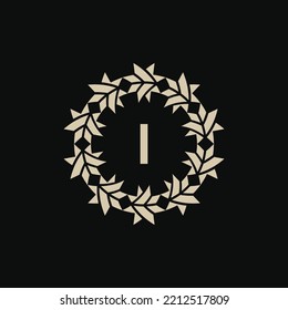 letter I award emblem logo. elegant and modern award circle logo