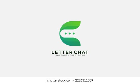 Ilustración vectorial del logotipo de chat de carta c