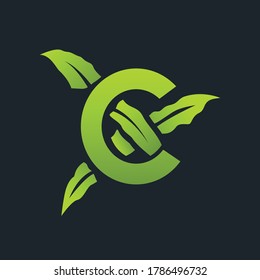 Logotipo de concepto de letra C con hoja