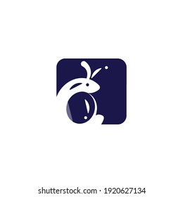 Letter C logo, C Snail Logo simple and easy to remember and can be seen well even from a distance