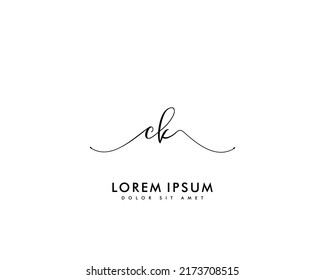 Letra CK Logo de escritura manual inicial con firma y estilo dibujado a mano.