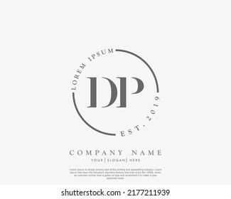 Letter DP Initial Handschrift Logo mit Unterschrift und handgezeichnet Stil.