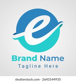 Letra e Azul Techno Logo, combinación de estilo de la tecnología arreglada que forma la letra e