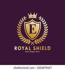Letter E Logo" Bilder. Vorlage für das Royal-Schild-Logo,
Royal Heraldic Emblem Schild mit Krone