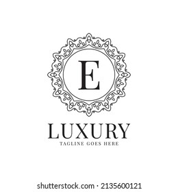 letter E luxury circle minimalist lace decoration vector logo design