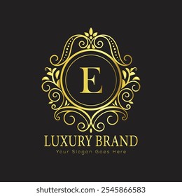 Letra E concepto de logotipo de oro de lujo
