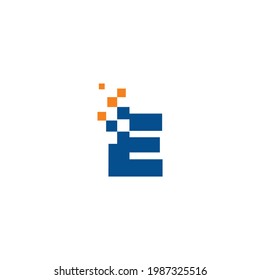 Letra E con logotipo de píxeles 001