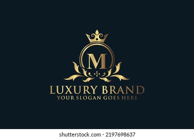 carta Marca inicial M elegante logotipo de lujoso monograma o plantilla de placa con rollos y corona real, perfecto para proyectos de marca de lujo
