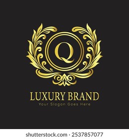 Buchstabe Initial Q elegantes Luxus Monogramm Logo 
