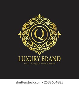 Letra inicial Q elegante logotipo de lujo del monograma 
