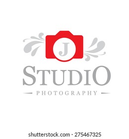 Letter J logo , creative red camera symbol floral , Elegant calligraphic ornament line art monogram logo design for photographer , Fashion & wedding photography logo design . vector illustration