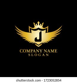 Carta J Shield, Wing y Crown Gold en un estilo elegante con fondo negro para el diseño de plantillas de logotipos para empresas, Emblem, concepto de diseño, símbolo creativo, icono