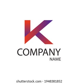 letra K con un gradiente brillante de tonos rojos y azules, logotipo moderno