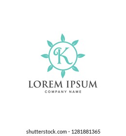 letter K circle logo design template. creative sign. Universal vector icon. leaves, natural, beauty style - Vector