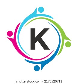 Símbolo de unión del logotipo de equipo K. Signo de caridad Unión de cuidado de la salud comunitaria Logotipo