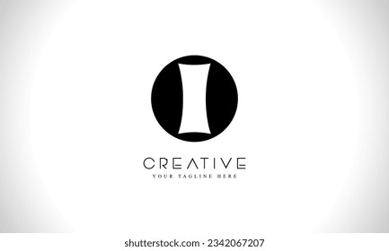 I letter logo design template with circle shape