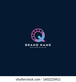letter logo Q full color gradient vector