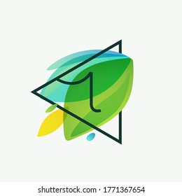 Logo des Buchstabens I im Dreiecksrahmen auf grünem Laub Aquarellhintergrund. Vektorökologische Schrift für botanische Etiketten, Landschaftsüberschriften, Recycling-Plakate, organische Karten usw.