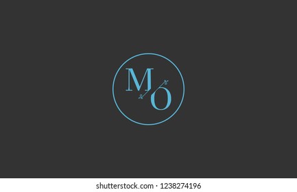 LETTER M AND O FLOWER LOGO WITH CIRCLE FRAME FOR LOGO DESIGN OR ILLUSTRATION USE