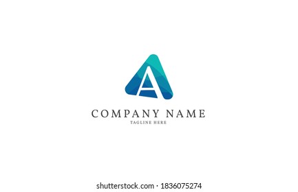letra Una plantilla de logotipo de triángulo moderno