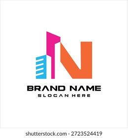 Letra N Construir concepto de construcción logo diseño Vector Plantilla