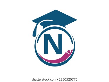 Concepto De Título De Graduación Inicial Del Logo De La Carta N Educación. Logo de graduación con plantilla de vector de letra