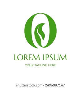 Letra O con hoja y brote. Logotipo creativo verde, signo. Conveniente para la organización de la ecología, la compañía cosmética y el otro proyecto empresarial. Logotipo de Vector moderno.