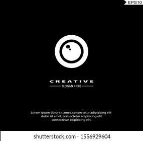 Letter O Logo icon monogram design. Vector graphic design template element. black background.