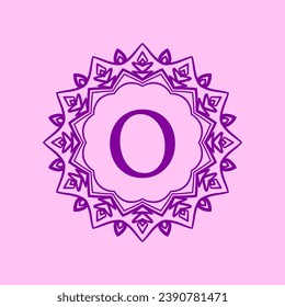 letra O mandala elegante borde circular diseño del logotipo del vector inicial