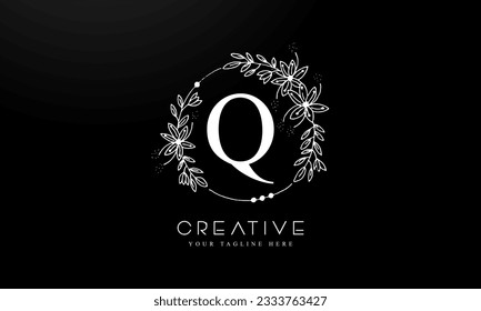 Letter Q Botanical Flowers . Initial Wedding Monogram Font Logo. Circle Floral Logo