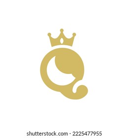 the letter Q combined with the queen shape into a simple and modern logo.