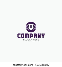 letter Q company logo, clean design. Technology logo. tech style letter Q icon vector. technology  logo template element .