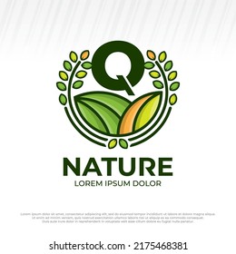 Letter Q Initial Eco Green Farm Circle Logo Vector Vintage Icon, Flat Farm Logo, Natural Green Badge