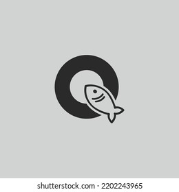 Letter Q Initial Fish Logo Design Vector, Flat Style Fish logo design template, Fishing vector logo, Q Letter Fishing Fish Logo