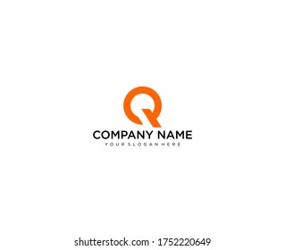 Letter Q line logo design. Linear creative minimal monochrome monogram symbol. Universal elegant vector sign design. Premium business logotype. Graphic alphabet symbol for corporate business identity