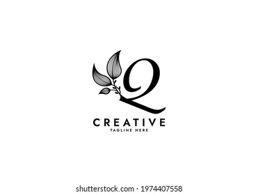 Letter Q Linked Leaf Logo, Black color, unique design
