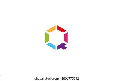 Letter Q logo design . modern and creative logo . vector illustration