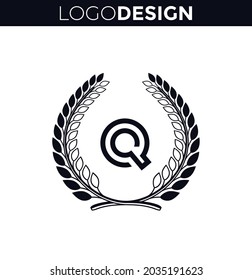 Diseño de la plantilla vectorial del icono del logotipo de la letra Q. Diseño del logotipo del escudo floral.