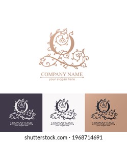 Letter Q logo template. Monnogram, delicate floral design. Personal logo. Vector design.