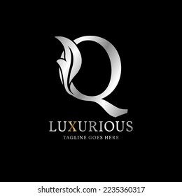 letter Q luxurious leaf initial vector logo design element