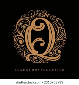 Letter Q Luxury Royal Circle Ornament Logo