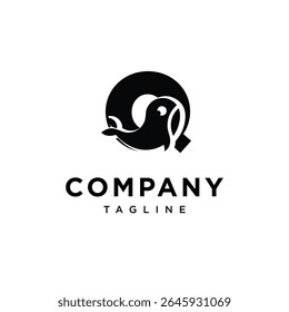 Letter Q Whale Cute Logo Icon Vector