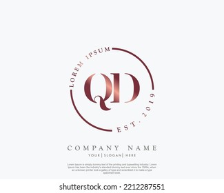 Letter QD Initial handwriting logo with signature and hand drawn style.