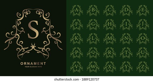 Letra S o colección alfabeto inicial con una plantilla de logotipo dorado de marco floral adornado de lujo.