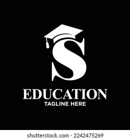 Letter S Graduation Hat Logo Design Template Inspiration, Vector Illustration.