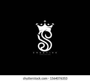 Letter S Linked Monogram Crown King Logotype