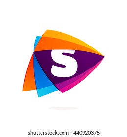 Letter S logo in Play button icon. Triangle intersection icon. Colorful vector design for app icon, corporate identity, card, labels or posters.