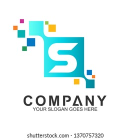 letter s logo in square shape with pixel motion
