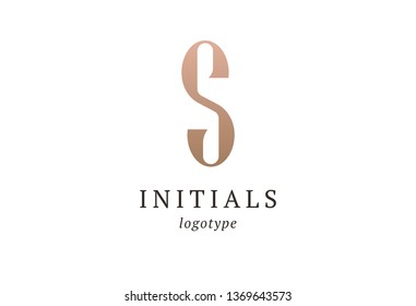 Letter S vector logo. Vintage Insignia and Logotype. Business sign, identity, label, badge initials. Monogram design elements, graceful template. Calligraphic elegant logo design. 